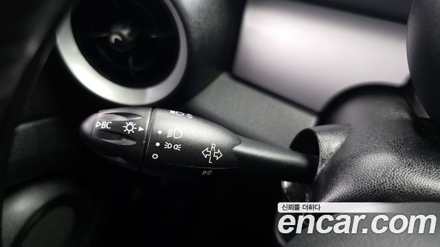 MINI Cooper SE 2011 — фото 17