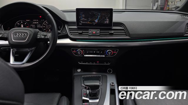 Audi Q5 (FY) 40 TDI Quattro Premium 2020 — фото 18