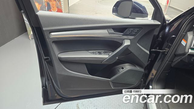 Audi Q5 (FY) 40 TDI Quattro Premium 2020 — фото 25