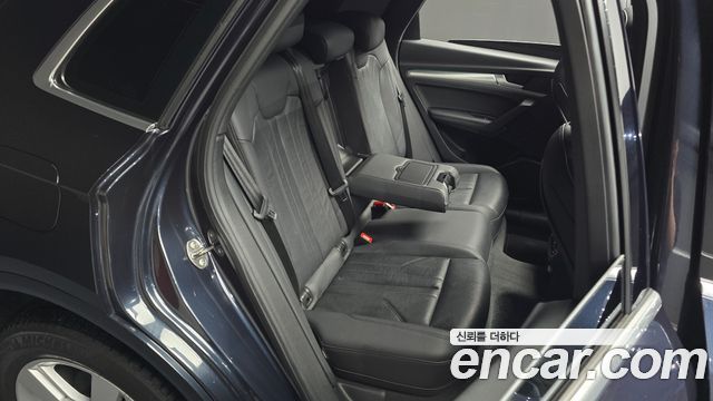Audi Q5 (FY) 40 TDI Quattro Premium 2020 — фото 26