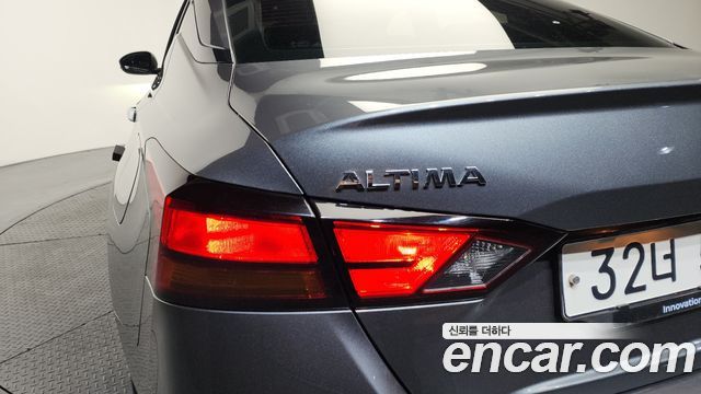 Nissan Altima (L34) 2.5 Special Edition 2019 — фото 29