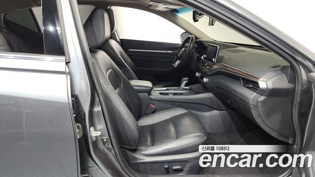 Nissan Altima (L34) 2.5 Special Edition 2019 — фото 32