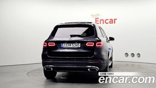 Mercedes-Benz GLC-Class (X253) GLC300e 4MATIC 2022 — фото 4