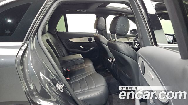 Mercedes-Benz GLC-Class (X253) GLC300e 4MATIC 2022 — фото 11