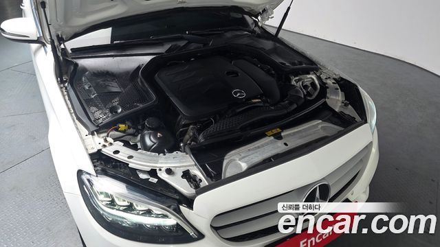 Mercedes-Benz C-Class (W205) C200 2020 — фото 6