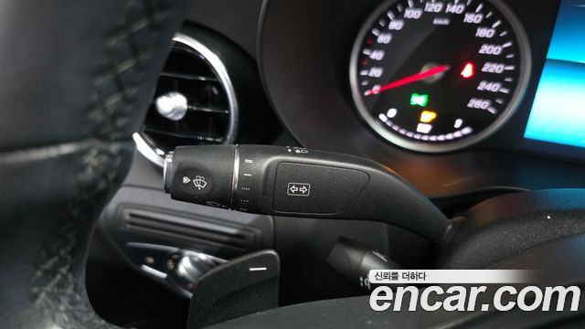 Mercedes-Benz C-Class (W205) C200 2020 — фото 16