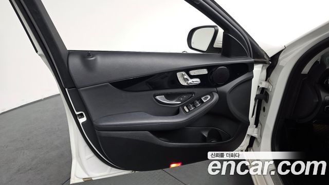 Mercedes-Benz C-Class (W205) C200 2020 — фото 24