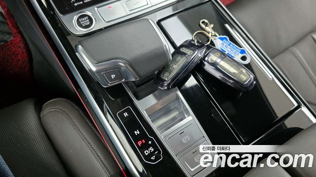 Audi A8 (D5) 50 TDI Quattro LWB 2021 — фото 9
