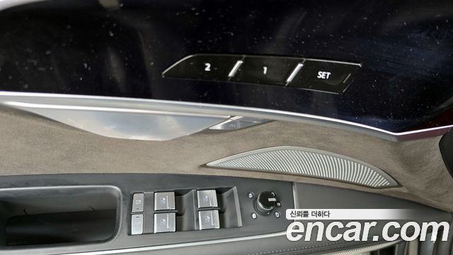 Audi A8 (D5) 50 TDI Quattro LWB 2021 — фото 26