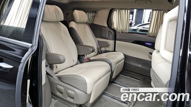 Kia Carnival (IV) Diesel 7-Seater Hi-Limousine Signature 2023 — фото 12