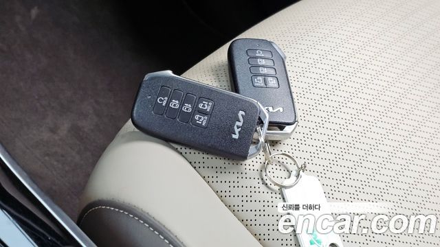 Kia Carnival (IV) Diesel 7-Seater Hi-Limousine Signature 2023 — фото 31