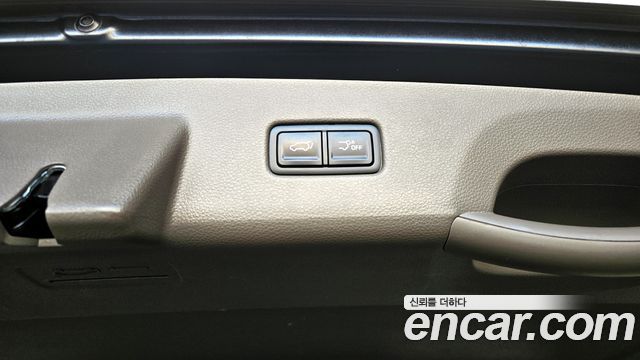 Kia Carnival (IV) Diesel 7-Seater Hi-Limousine Signature 2023 — фото 32