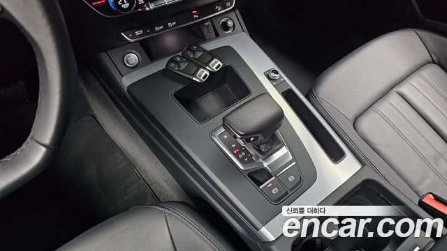 Audi Q5 (FY) 45 TFSI Quattro 2023 — фото 9