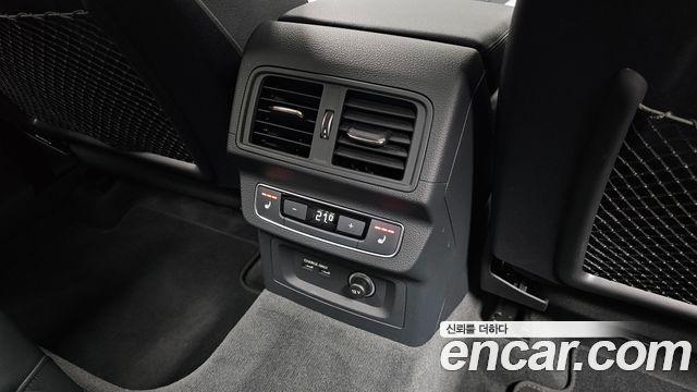 Audi Q5 (FY) 45 TFSI Quattro 2023 — фото 18