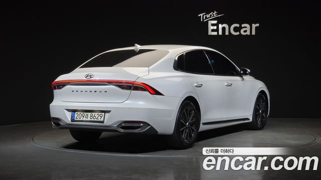 Hyundai Grandeur (IG) 3.3 Premium 2022 — фото 2