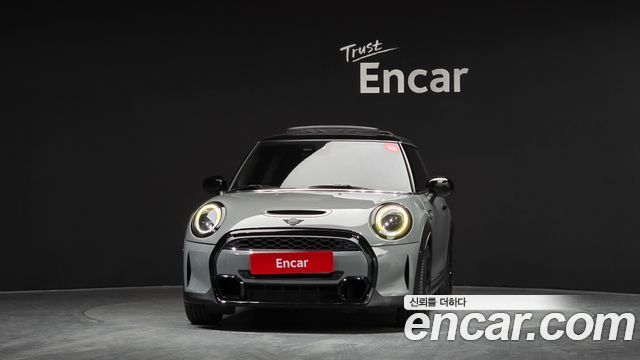 MINI Cooper S Classic Third Generation 2022 — фото 3