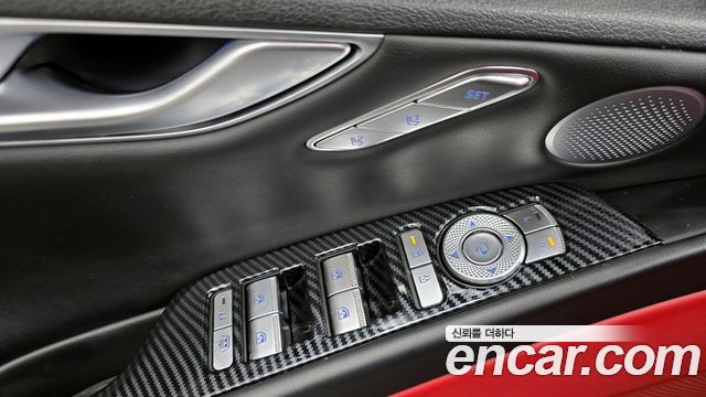 Genesis G80 (RG3) Gasoline 2.5 Turbo AWD 2025 — фото 30