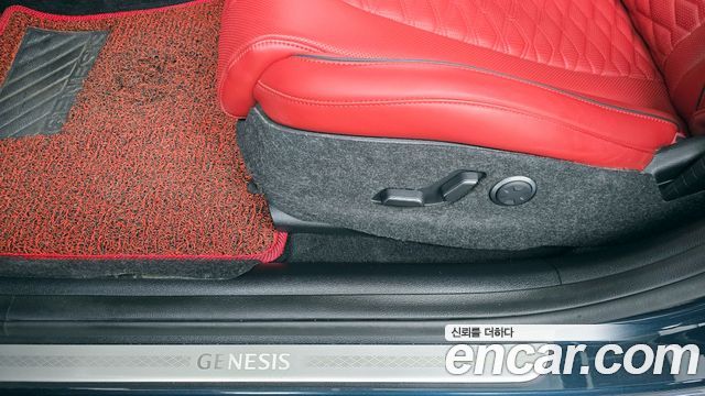 Genesis G80 (RG3) Gasoline 2.5 Turbo AWD 2025 — фото 32