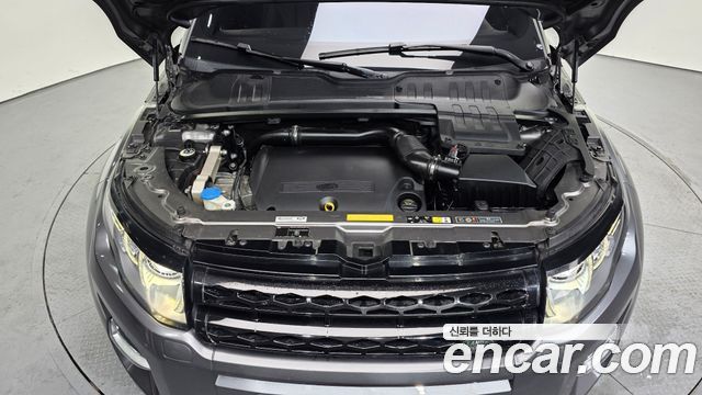 Land Rover Range Rover Evoque 2.2 SD4 Dynamic 2015 — фото 6
