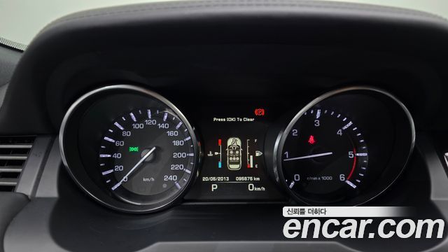 Land Rover Range Rover Evoque 2.2 SD4 Dynamic 2015 — фото 8