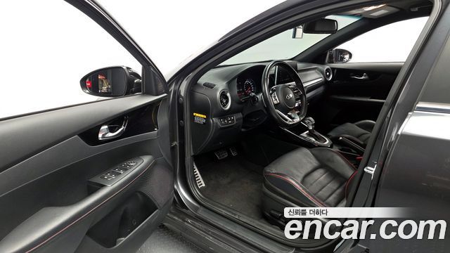 Kia K3 5Door GT Signature 2021 — фото 10