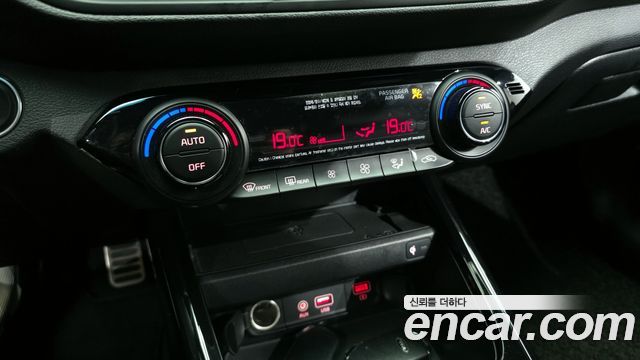 Kia K3 5Door GT Signature 2021 — фото 16
