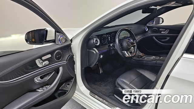 Mercedes-Benz E-Class (W213) E220d 4MATIC AMG Line 2021 — фото 10