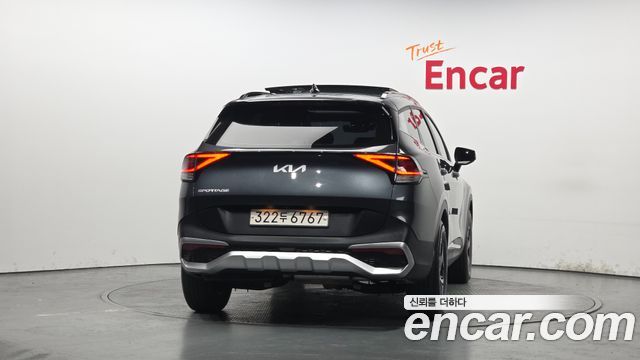 Kia Sportage (V) Diesel 2.0 2WD Prestige 2023 — фото 4