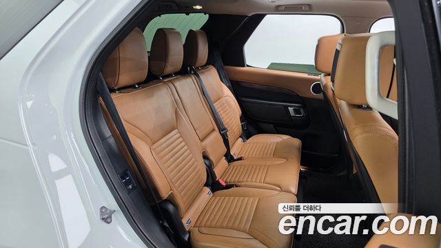 Land Rover Discovery 5 3.0 SD6 HSE Luxury 2020 — фото 11