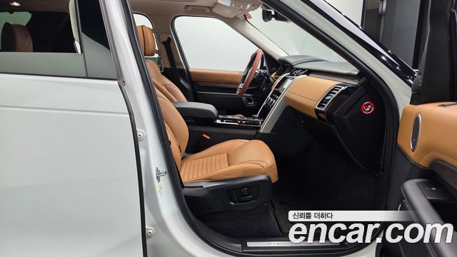Land Rover Discovery 5 3.0 SD6 HSE Luxury 2020 — фото 12