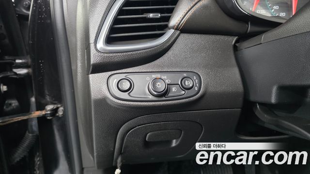 Chevrolet Trax 1.6 Diesel LTZ 2017 — фото 14