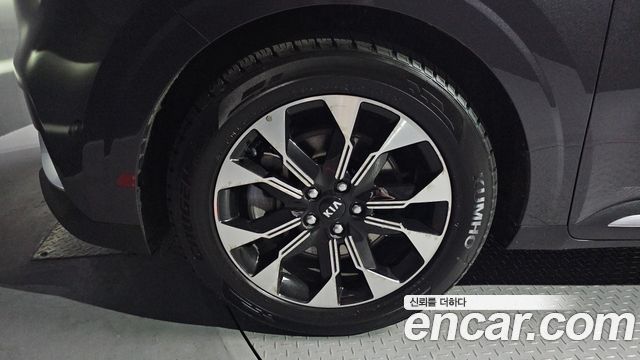 Kia Carnival (IV) Gasoline 7-Seater Signature 2021 — фото 5