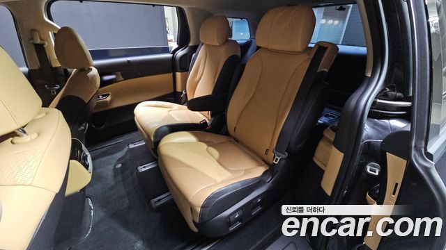Kia Carnival (IV) Gasoline 7-Seater Signature 2021 — фото 11