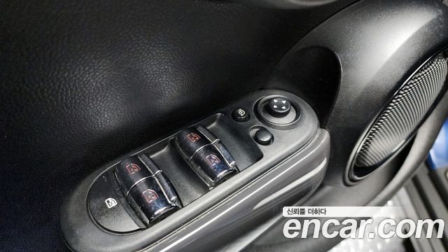 MINI Cooper D 5Door Standard 3rd 2017 — фото 19