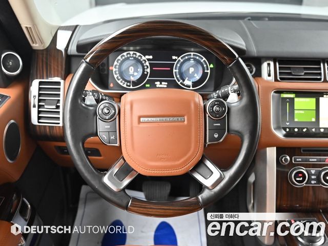Land Rover Range Rover (IV) 4.4 SDV8 AB LWB DIESEL 2017 — фото 17