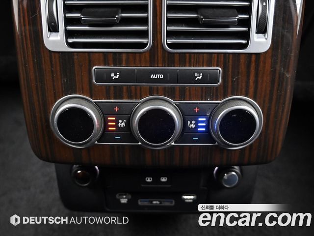 Land Rover Range Rover (IV) 4.4 SDV8 AB LWB DIESEL 2017 — фото 20