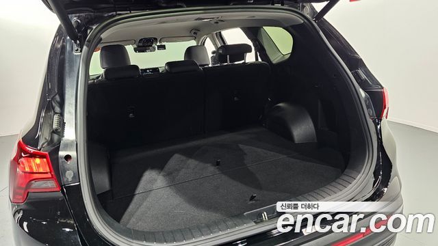 Hyundai Santa Fe Diesel 2.2 4WD Exclusive 2023 — фото 18