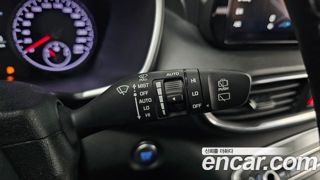Hyundai Santa Fe Diesel 2.2 4WD Exclusive 2023 — фото 20