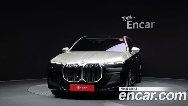 BMW 7 Series (G70) 740d xDrive M Sport 2025 — фото 3