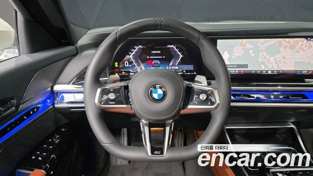 BMW 7 Series (G70) 740d xDrive M Sport 2025 — фото 13
