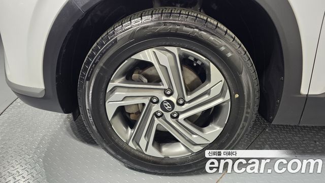 Hyundai Santa Fe Diesel 2.2 2WD Prestige 2021 — фото 5