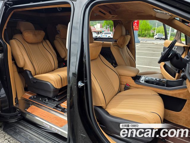 Kia Carnival (IV) Gasoline 9-Seater Hi Limousine (7-seater Limousine(Special vehicle) 2024 — фото 21