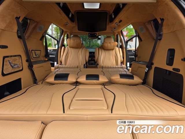 Kia Carnival (IV) Gasoline 9-Seater Hi Limousine (7-seater Limousine(Special vehicle) 2024 — фото 23