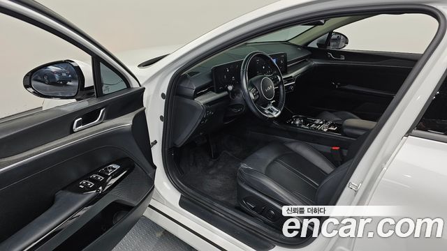 Kia K5 (III) 2.0 Noblesse 2024 — фото 10