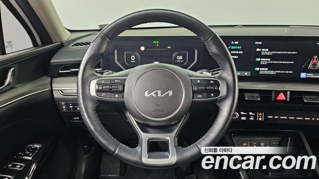 Kia K5 (III) 2.0 Noblesse 2024 — фото 14