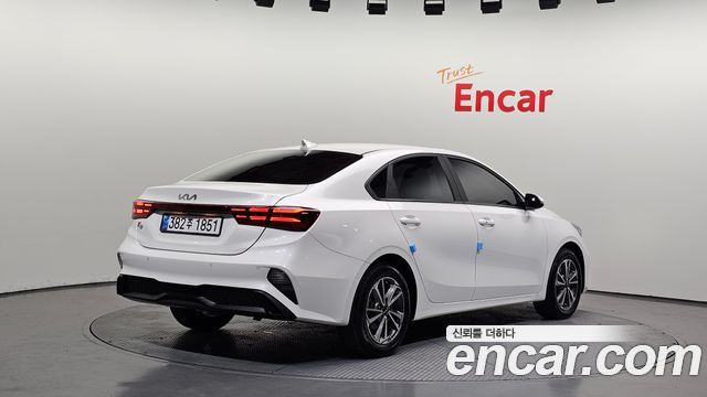Kia K3 (II) 1.6 Prestige 2024 — фото 2