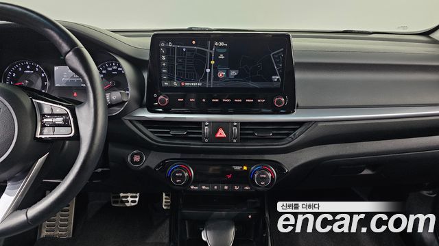 Kia K3 (II) 1.6 Prestige 2024 — фото 18
