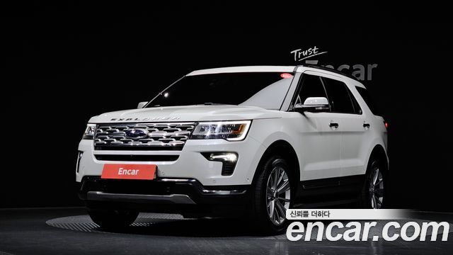 Ford Explorer 2.3 Limited 4WD 5th
