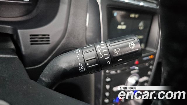 Ford Explorer 2.3 Limited 4WD 5th 2018 — фото 27