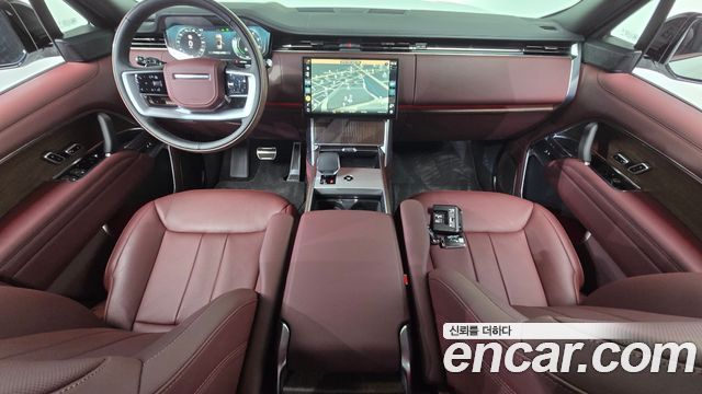 Land Rover Range Rover (V) P550E AB 2025 — фото 7